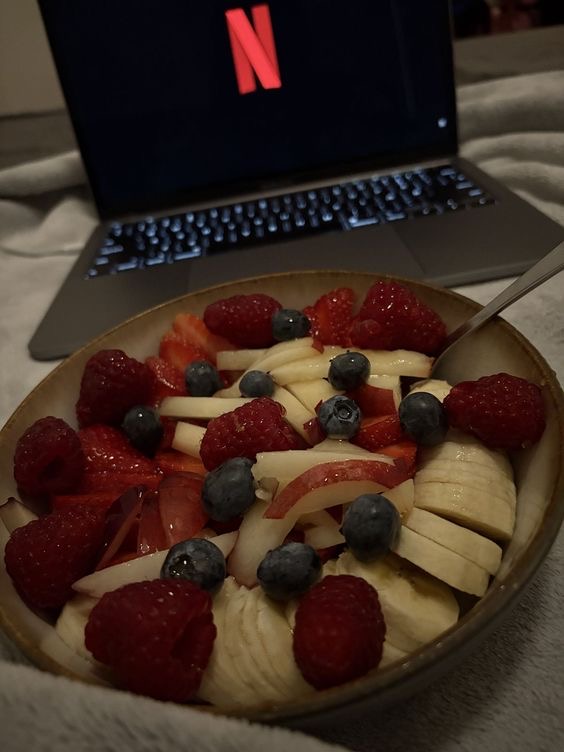 Berry Bliss Fruit Bowl